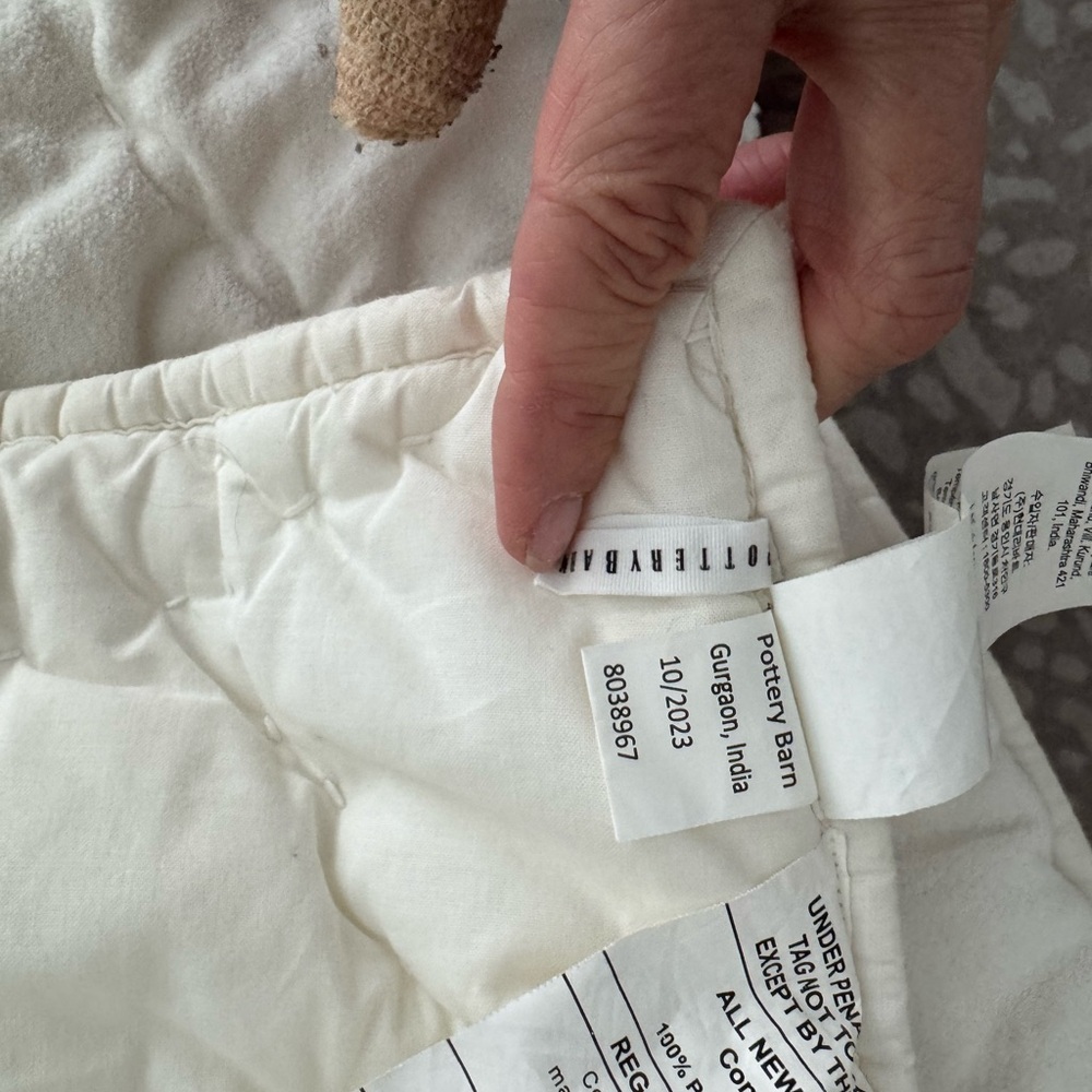 Pottery Barn Tan Quilted Bedding Set - Picture 10 of 11